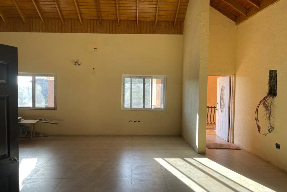 Ninth image of East Oakridge in Kingston 8, St. Andrew, Jamaica - property is For Sale