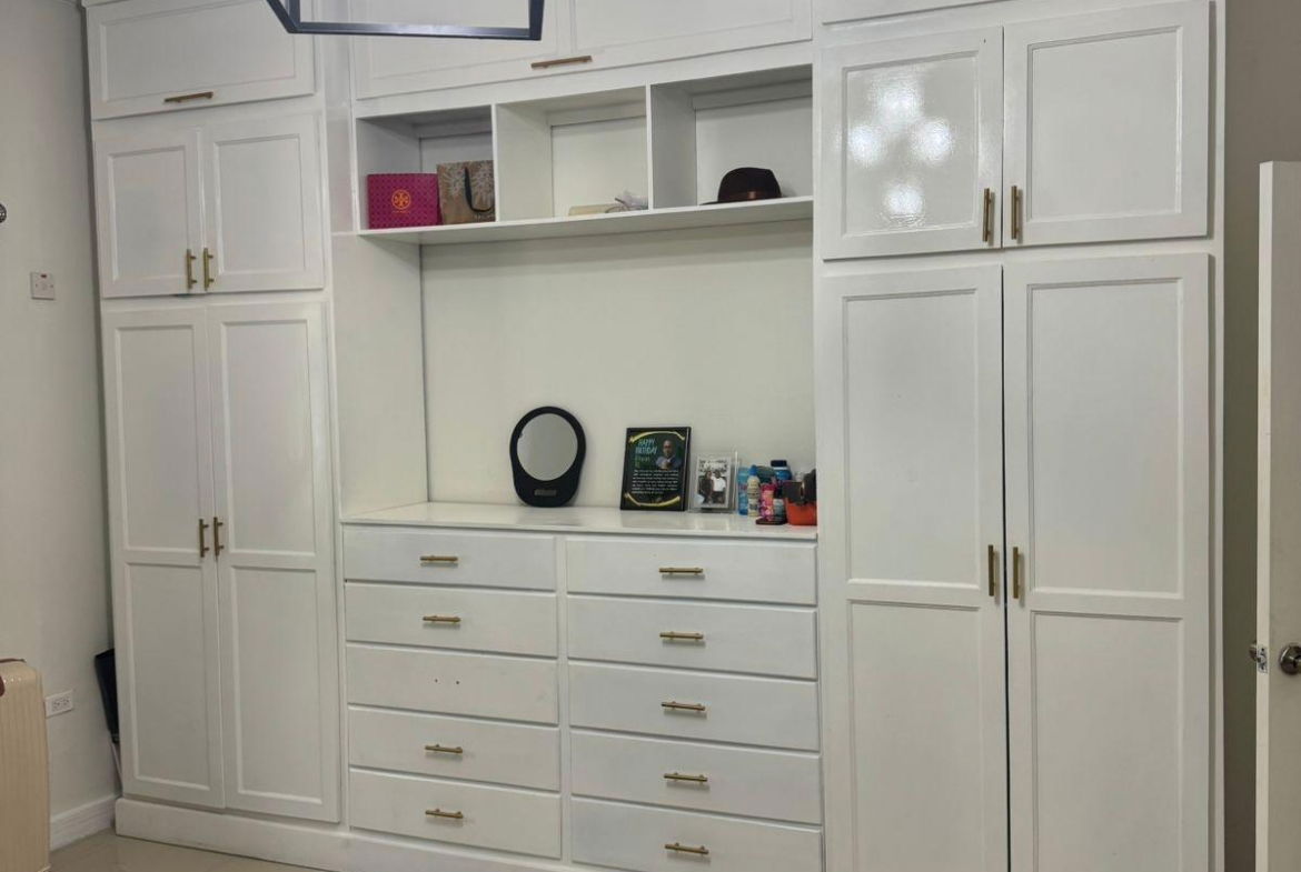 Eighth image of E4-5a-5b Forest Way, Red Hills in Red Hills, St. Andrew, Jamaica - property is For Rent