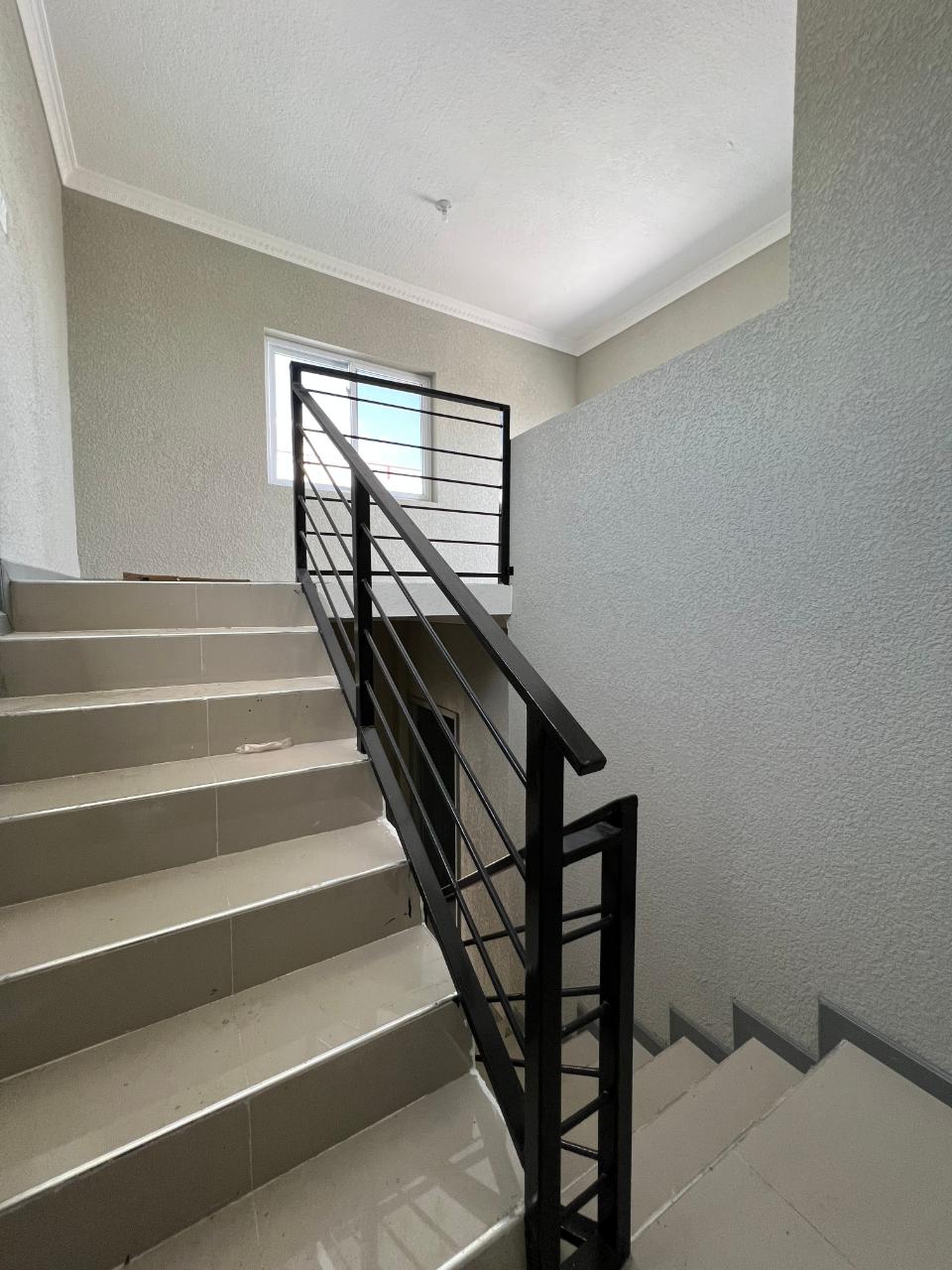 Luxury-Townhouse-for-Sale-in-Kingston-Vista-Brentwood Fourth image of 10-6 Brentwood Terrace, Kingst in Kingston 19, St. Andrew, Jamaica - property is For Sale