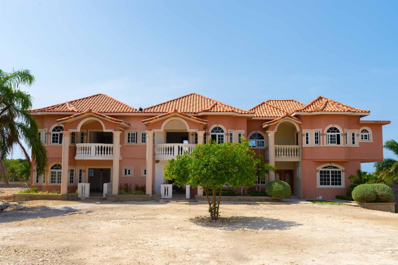 Luxury-Townhouses-for-Sale-in-Ironshore-Jamaica-Legacy-Townhouses Second image of Ironshore in Montego Bay, St. James, Jamaica - property is For Sale