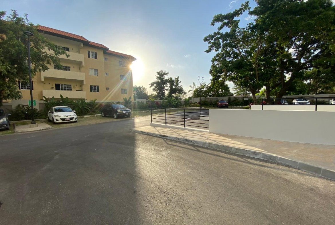 Fifth image of 112-21 Braemar Avenue in Kingston 5, St. Andrew, Jamaica - property is For Rent