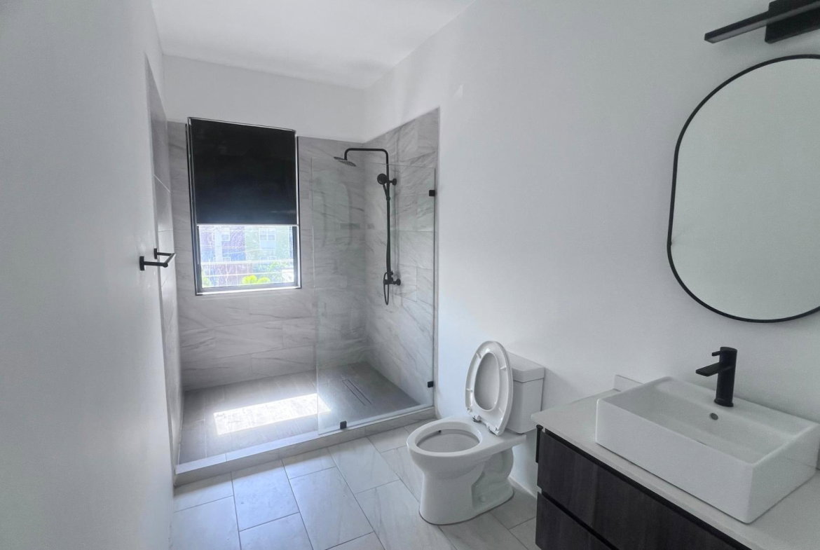 Thirteenth image of 6-4 Sunset Drive Kingston 8 in Kingston 8, St. Andrew, Jamaica - property is For Rent