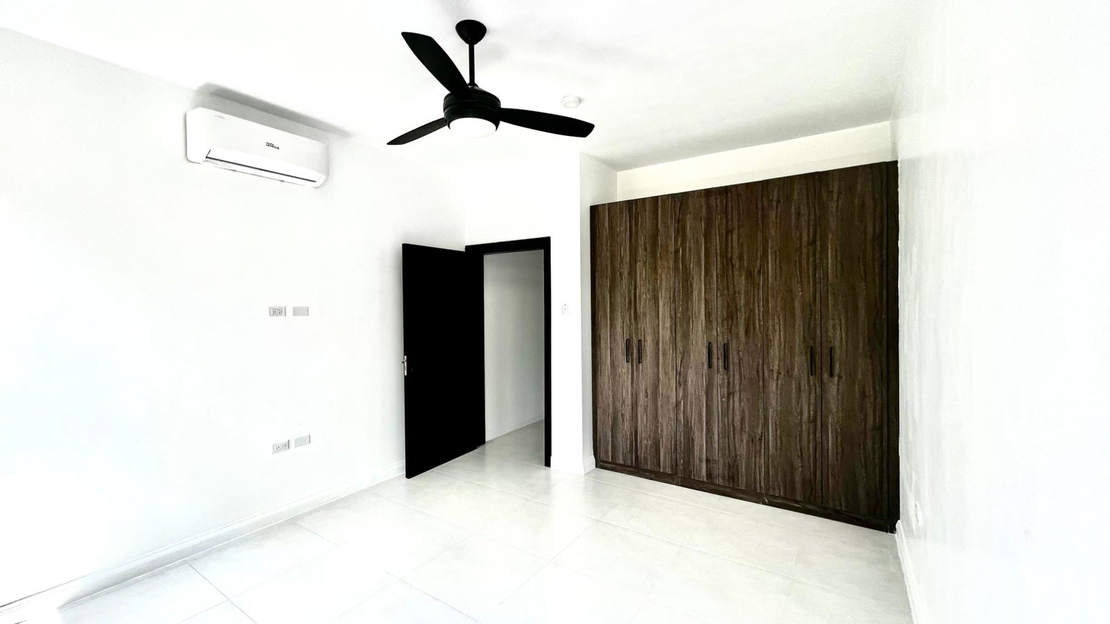 Twenty-Third image of 6-4 Sunset Drive Kingston 8 in Kingston 8, St. Andrew, Jamaica - property is For Rent