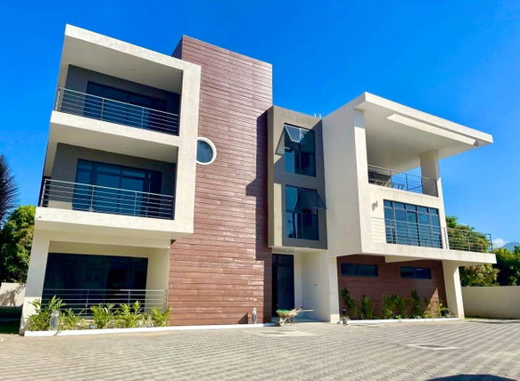 First image of 5-6 Sunset Drive in Kingston 8, St. Andrew, Jamaica - property is For Rent