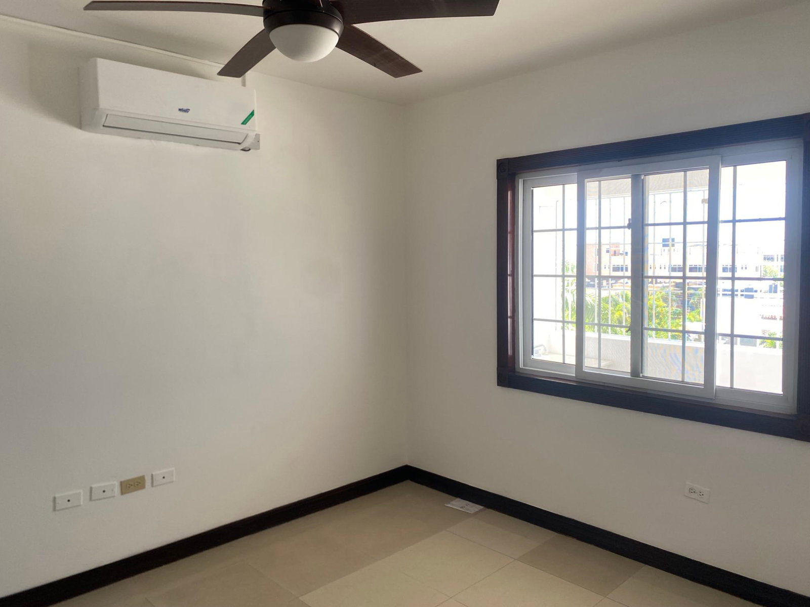 Eleventh image of Apt. 14-5 Liguanea Avenue in Kingston 6, St. Andrew, Jamaica - property is For Rent
