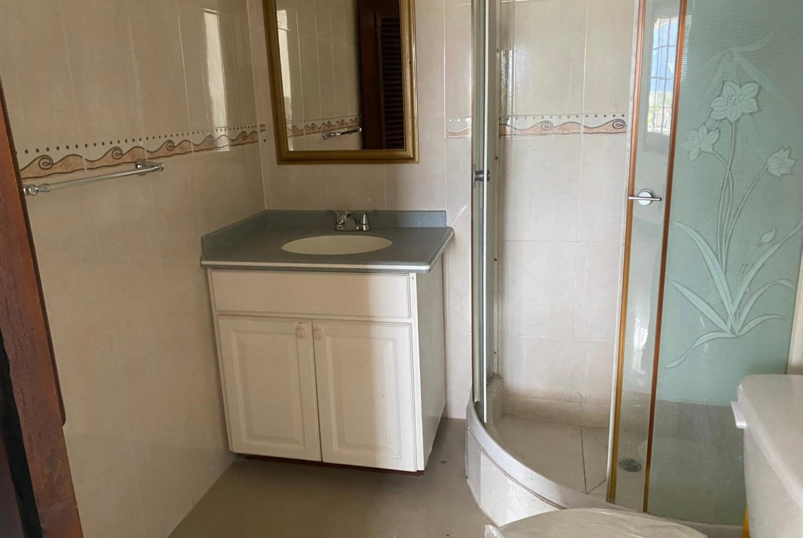Thirteenth image of Apt. 14-5 Liguanea Avenue in Kingston 6, St. Andrew, Jamaica - property is For Rent