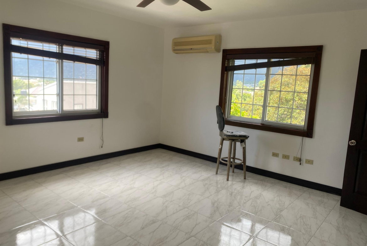 Seventh image of Apt. 14-5 Liguanea Avenue in Kingston 6, St. Andrew, Jamaica - property is For Rent