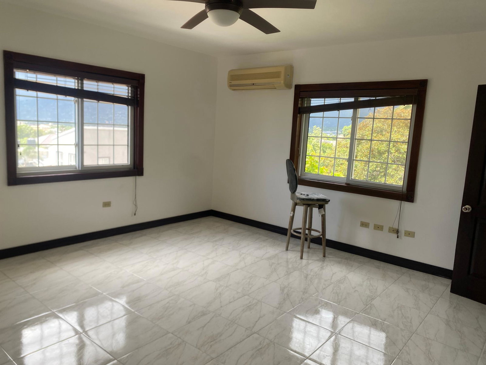 Seventh image of Apt. 14-5 Liguanea Avenue in Kingston 6, St. Andrew, Jamaica - property is For Rent