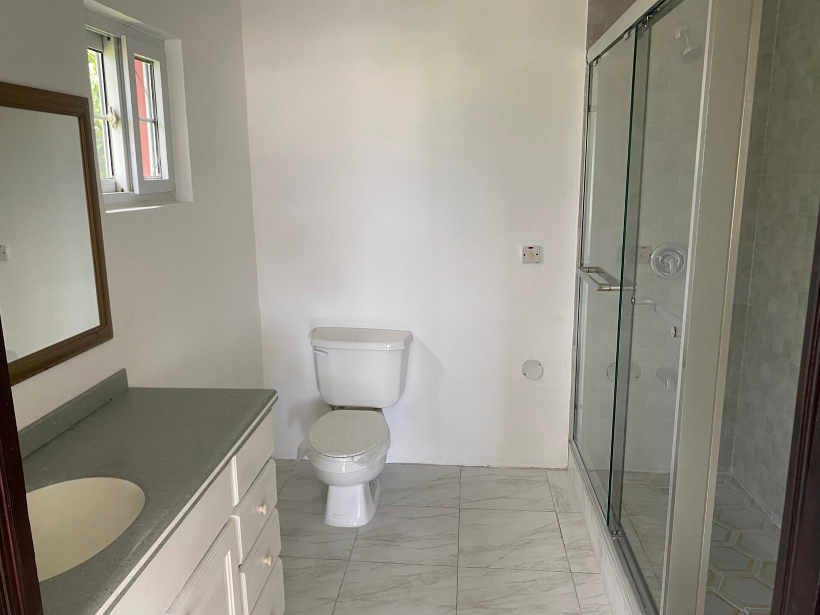 Ninth image of Apt. 14-5 Liguanea Avenue in Kingston 6, St. Andrew, Jamaica - property is For Rent