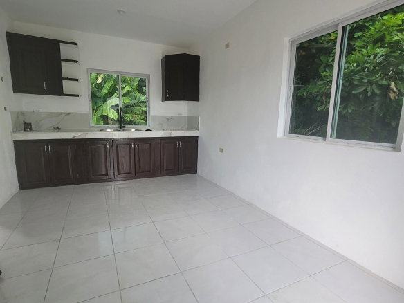 First image of 8 Burbank Avenue, Havenda in Kingston 19, St. Andrew, Jamaica - property is For Rent