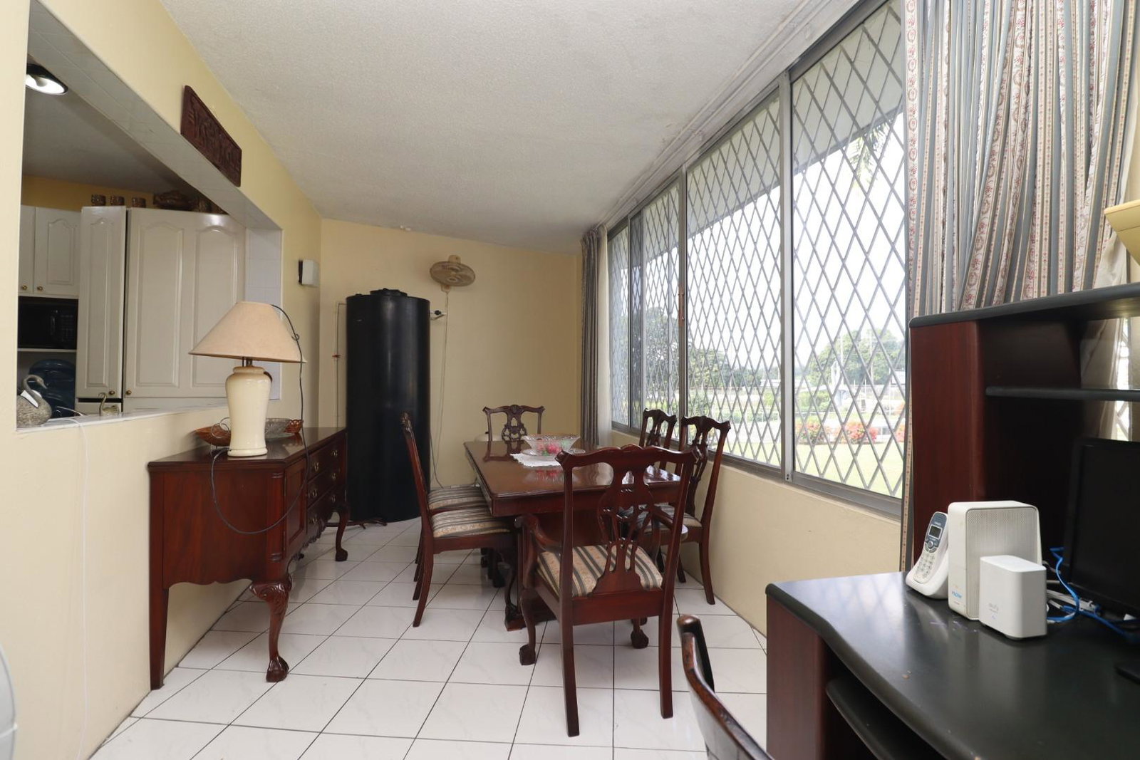 Twelfth image of 39 Olympia-202 Old Hope Road, Kingston 6 in Kingston 6, St. Andrew, Jamaica - property is For Rent
