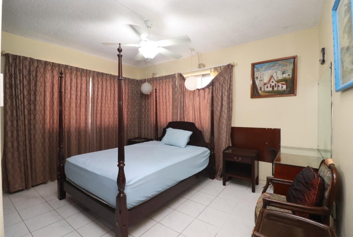 Thirteenth image of 39 Olympia-202 Old Hope Road, Kingston 6 in Kingston 6, St. Andrew, Jamaica - property is For Rent