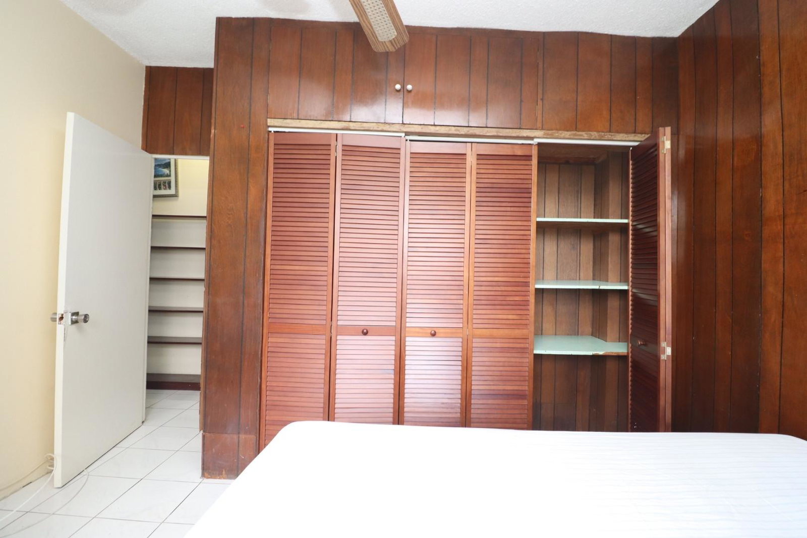 Seventh image of 39 Olympia-202 Old Hope Road, Kingston 6 in Kingston 6, St. Andrew, Jamaica - property is For Rent