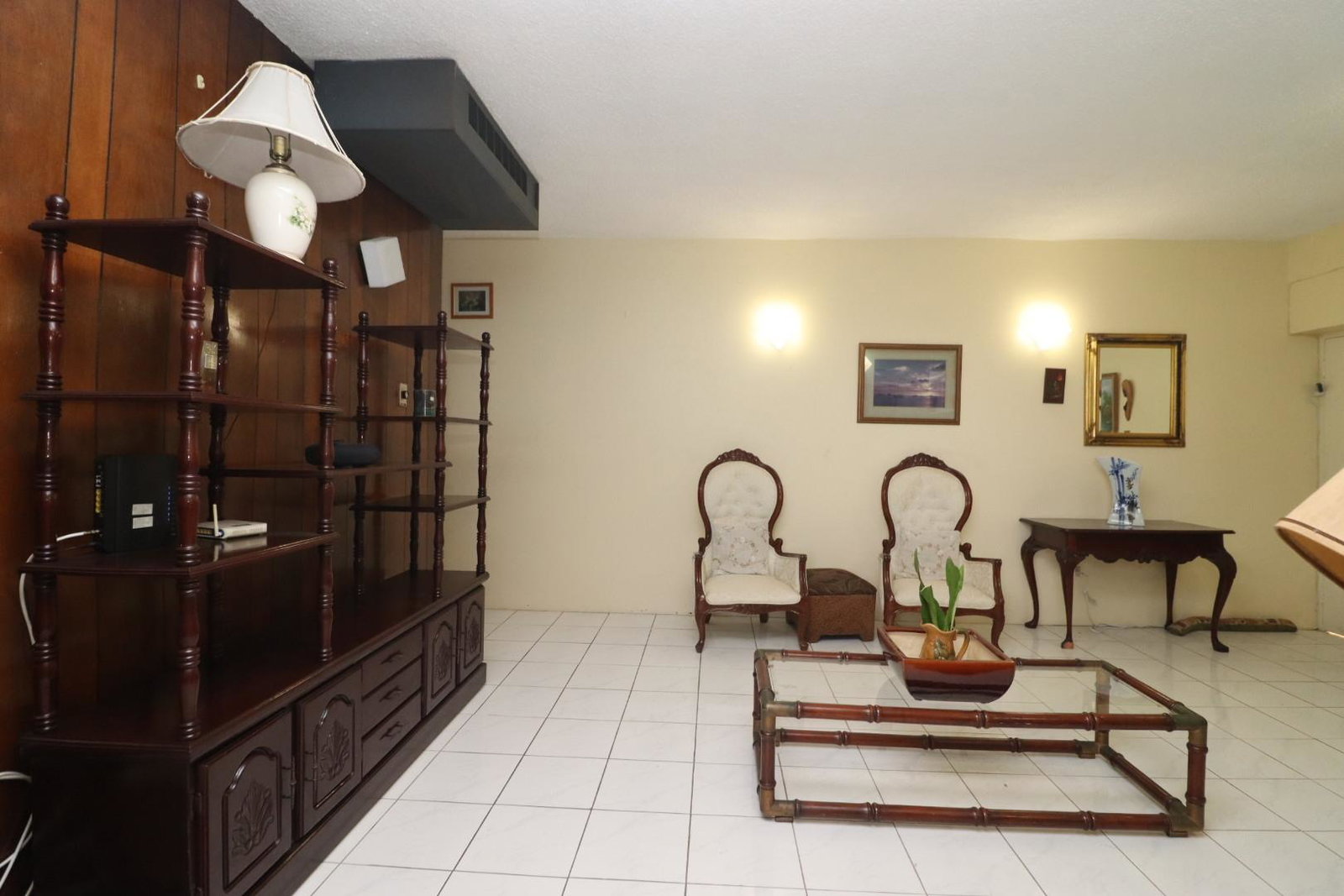 Tenth image of 39 Olympia-202 Old Hope Road, Kingston 6 in Kingston 6, St. Andrew, Jamaica - property is For Rent