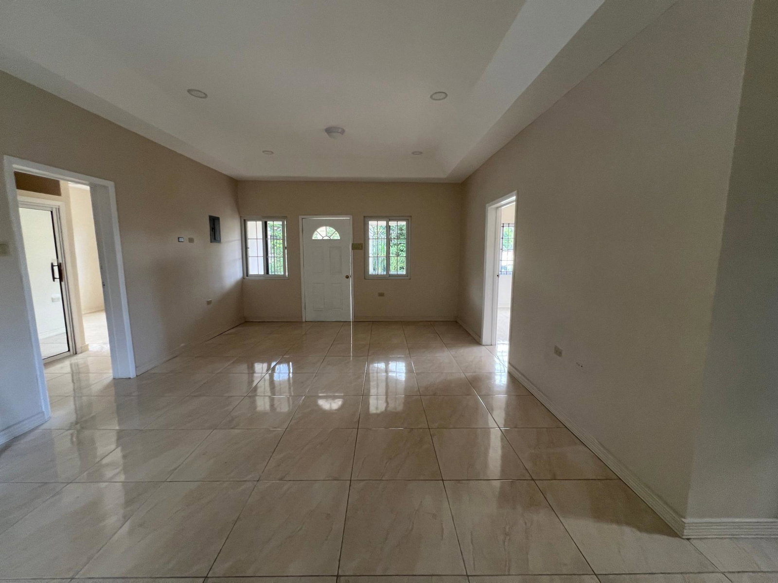 Thirteenth image of 15a Benbow Crest, Kgn 20 in Kingston 20, St. Andrew, Jamaica - property is For Rent