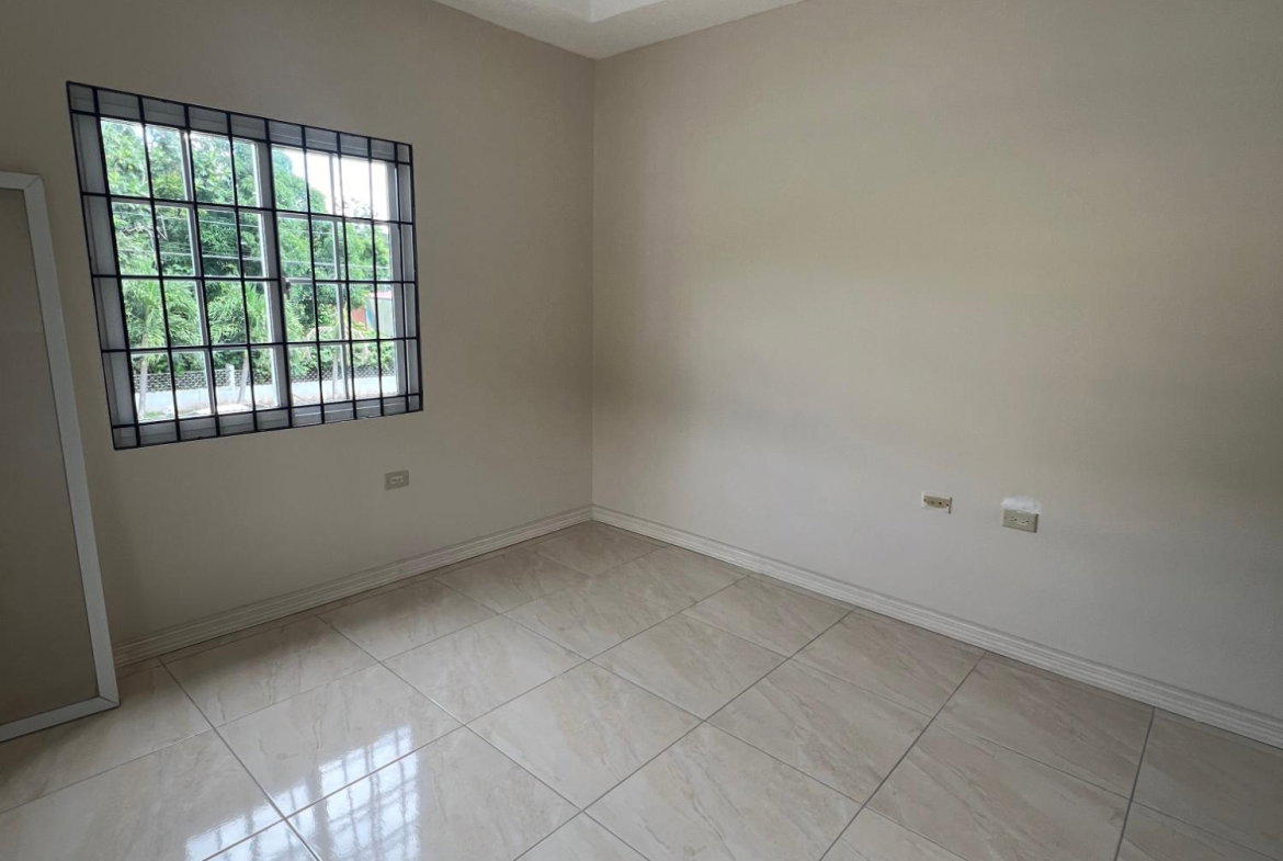 Tenth image of 15a Benbow Crest, Kgn 20 in Kingston 20, St. Andrew, Jamaica - property is For Rent