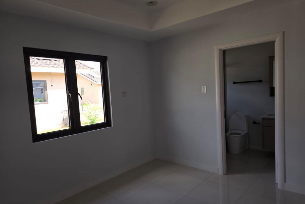 Twelfth image of Bernard Lodge Portmore in Bernard Lodge, St. Catherine, Jamaica - property is For Rent