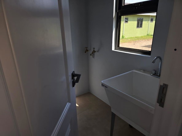 Ninth image of Bernard Lodge Portmore in Bernard Lodge, St. Catherine, Jamaica - property is For Rent