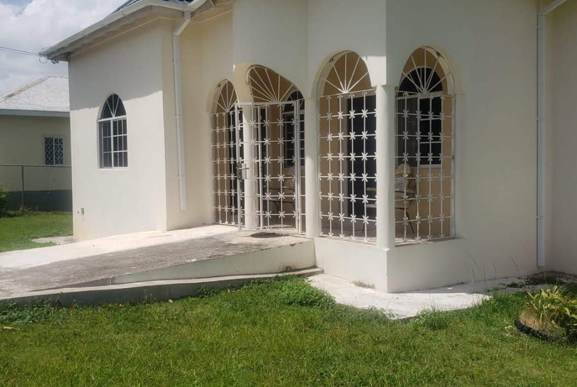 Second image of 65 Orchid Close in Santa Cruz, St. Elizabeth, Jamaica - property is For Sale