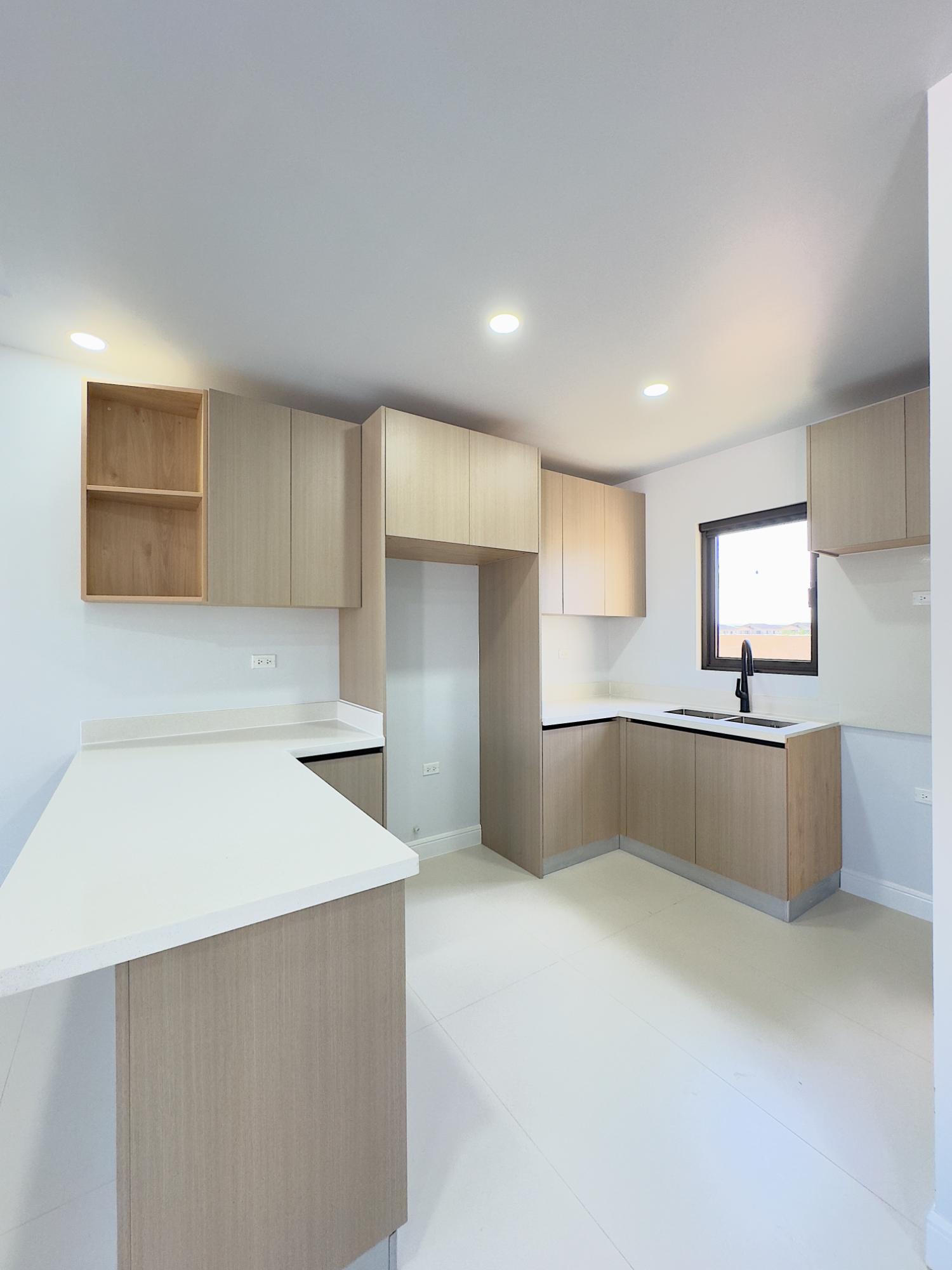 Fourth image of 239- Oak Estate in Greater Portmore, St. Catherine, Jamaica - property is For Rent