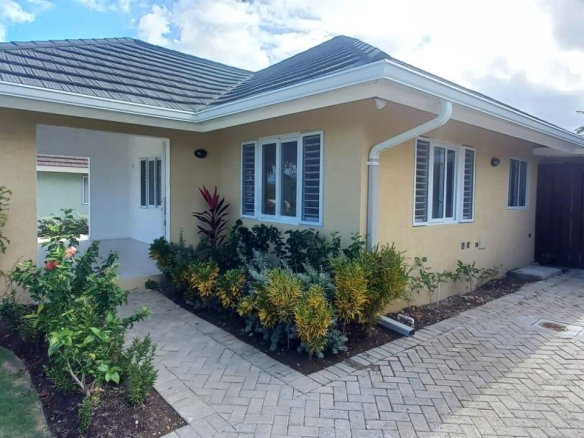 First image of 947 The Crest in Richmond, St. Ann, Jamaica - property is For Rent