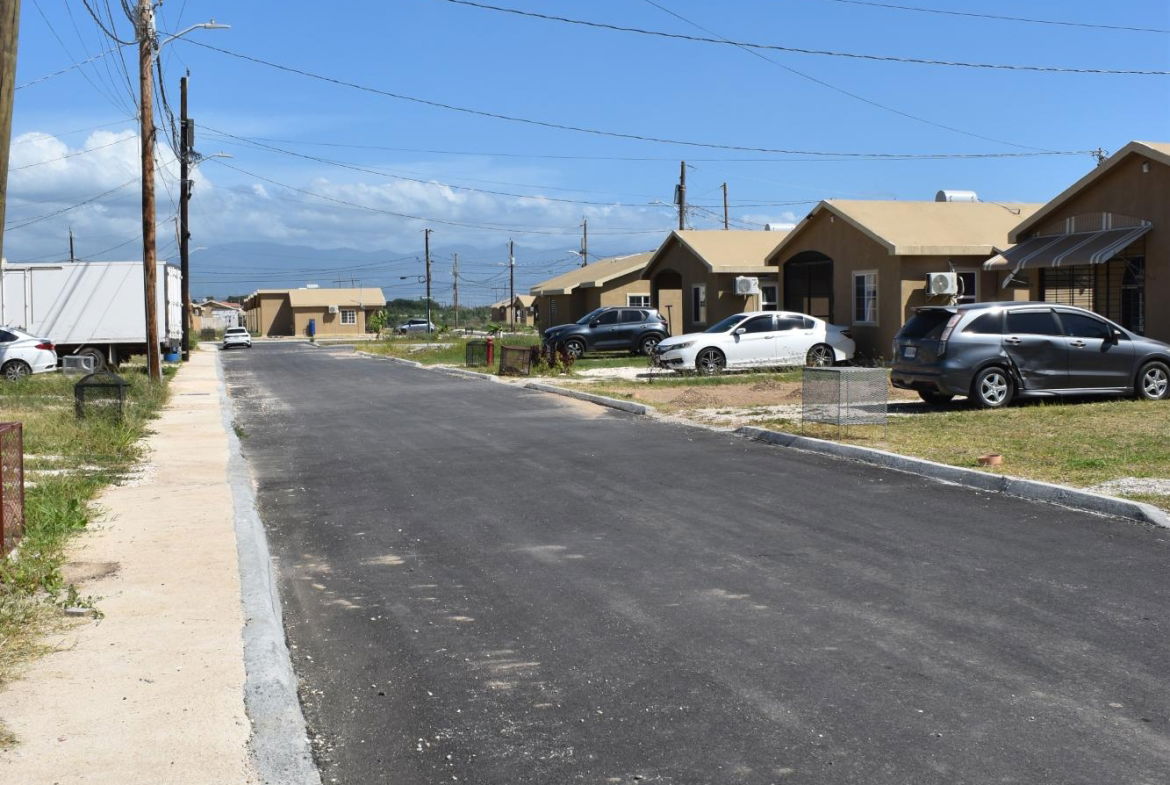 Seventeenth image of Lot 734- Phoenix Park Village 2 in Greater Portmore, St. Catherine, Jamaica - property is For Rent
