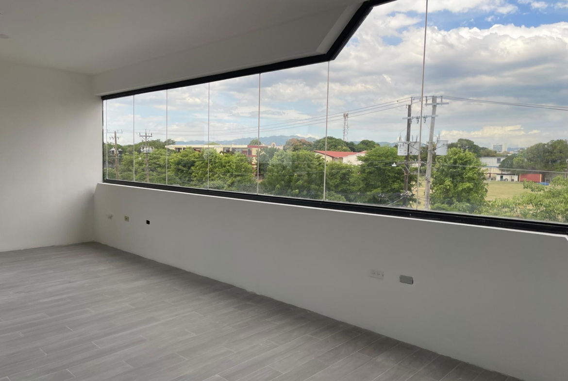 Sixth image of 209-111/2 - 15 Connolley Avenue in Kingston 5, St. Andrew, Jamaica - property is For Rent