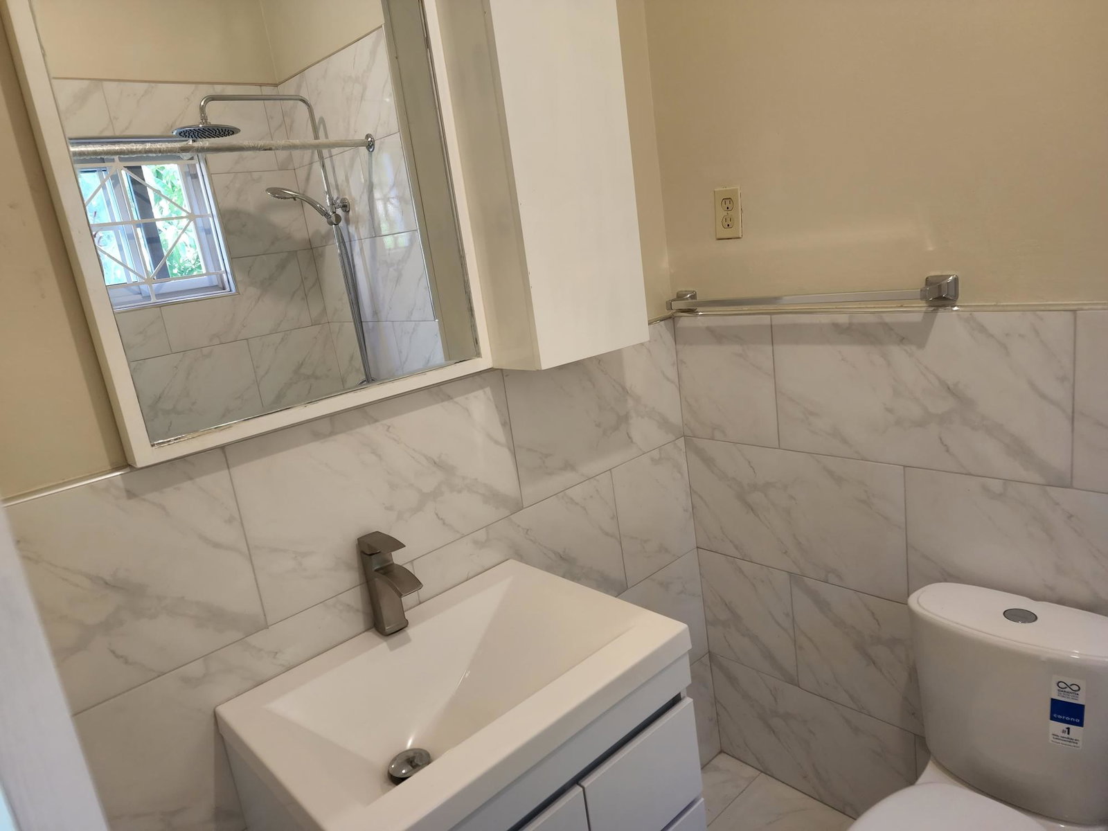 Sixth image of 41 Forsythe Drive in Kingston 6, St. Andrew, Jamaica - property is For Rent