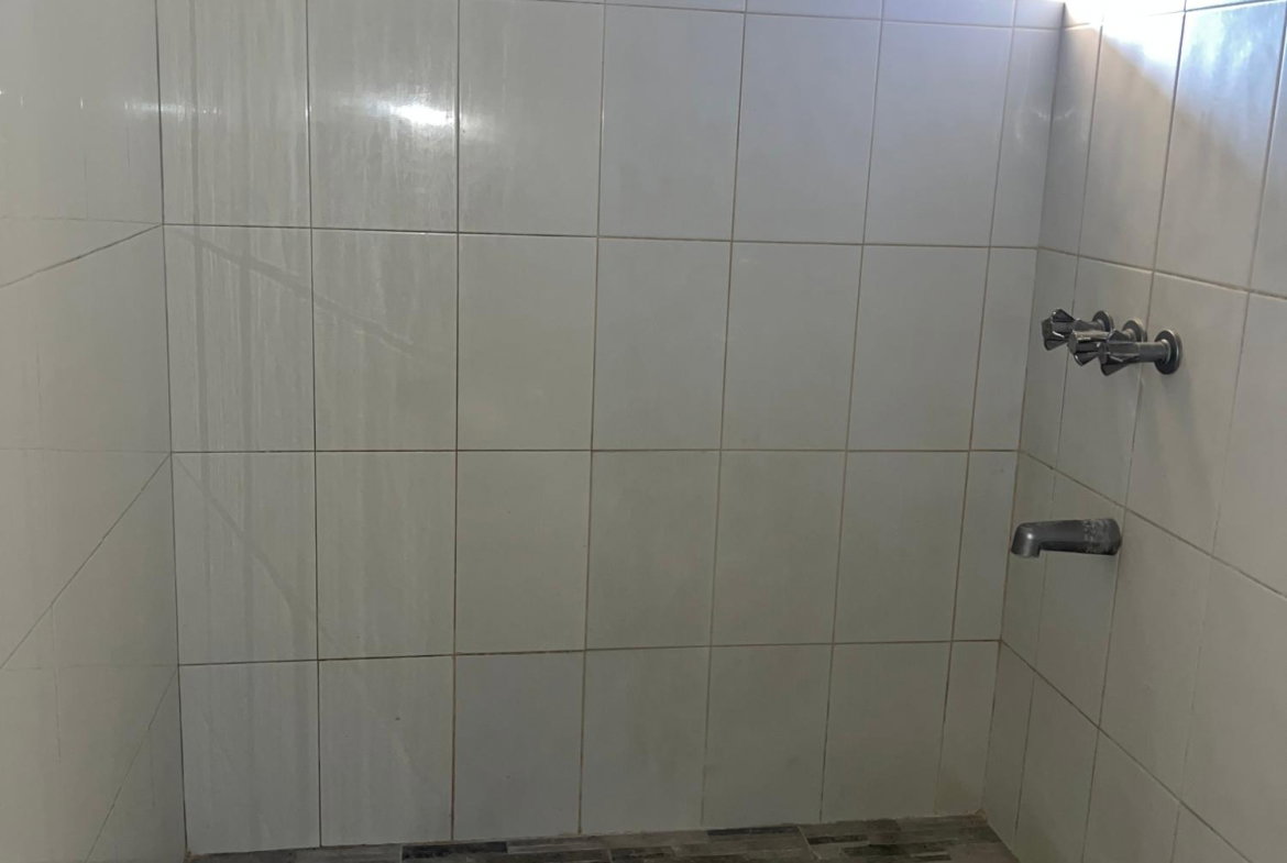 Seventh image of 270-33 Retreat Drive in Bull Bay P.O., St. Andrew, Jamaica - property is For Rent