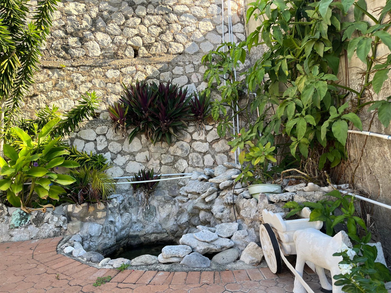 Tenth image of 270-33 Retreat Drive in Bull Bay P.O., St. Andrew, Jamaica - property is For Rent