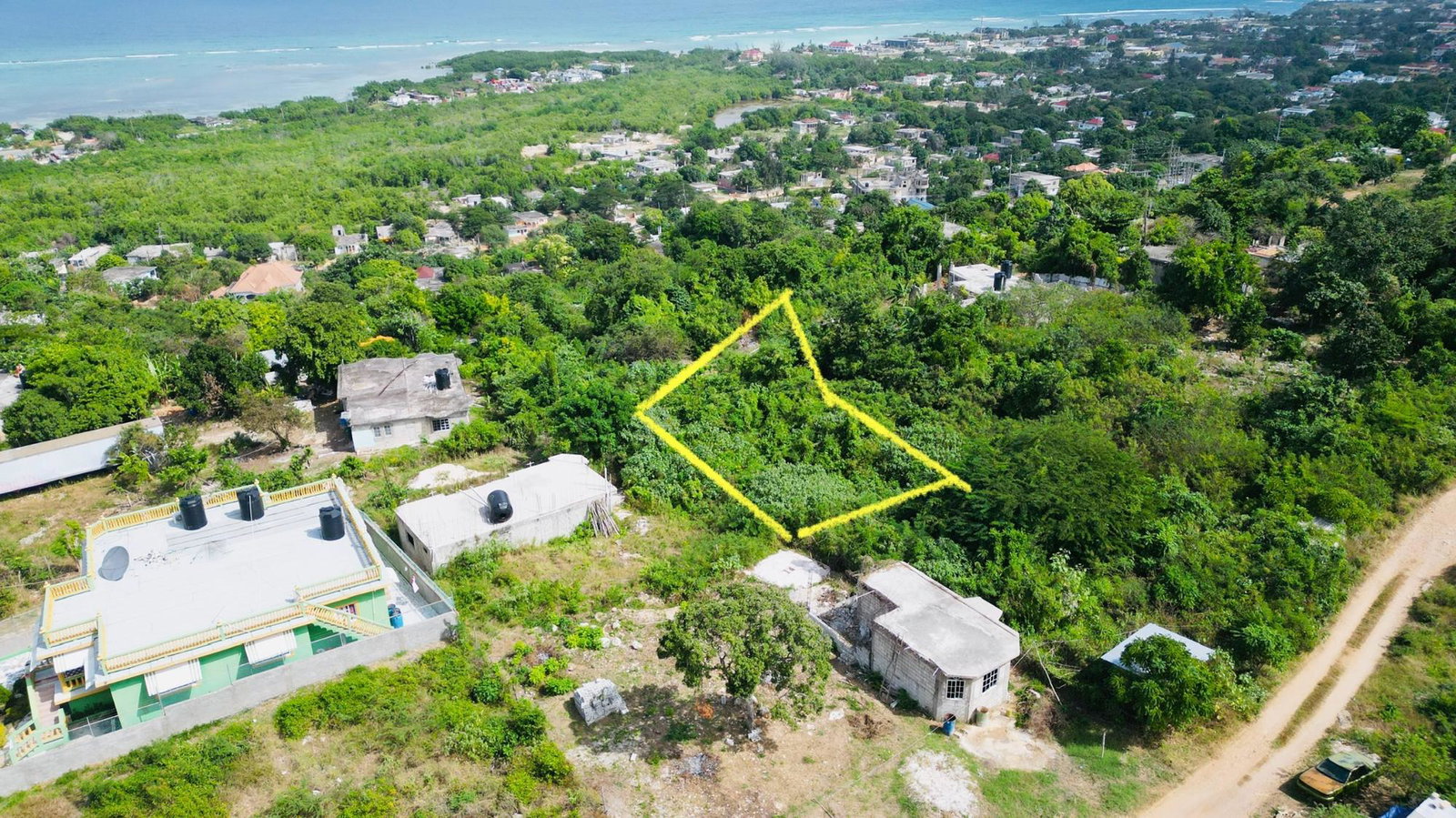 Second image of 1568 Barrett Hall, Greenwood in BARRETT TOWN, St. James, Jamaica - property is For Sale