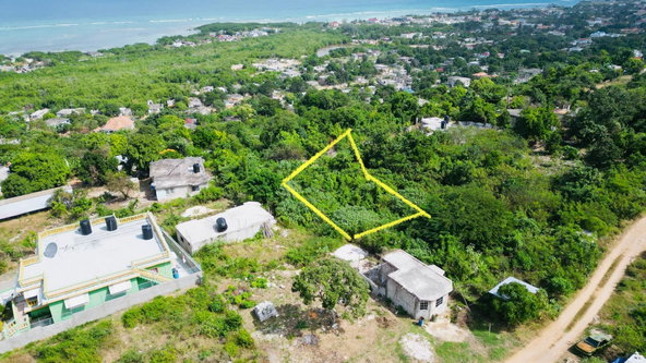 Second image of 1568 Barrett Hall, Greenwood in BARRETT TOWN, St. James, Jamaica - property is For Sale