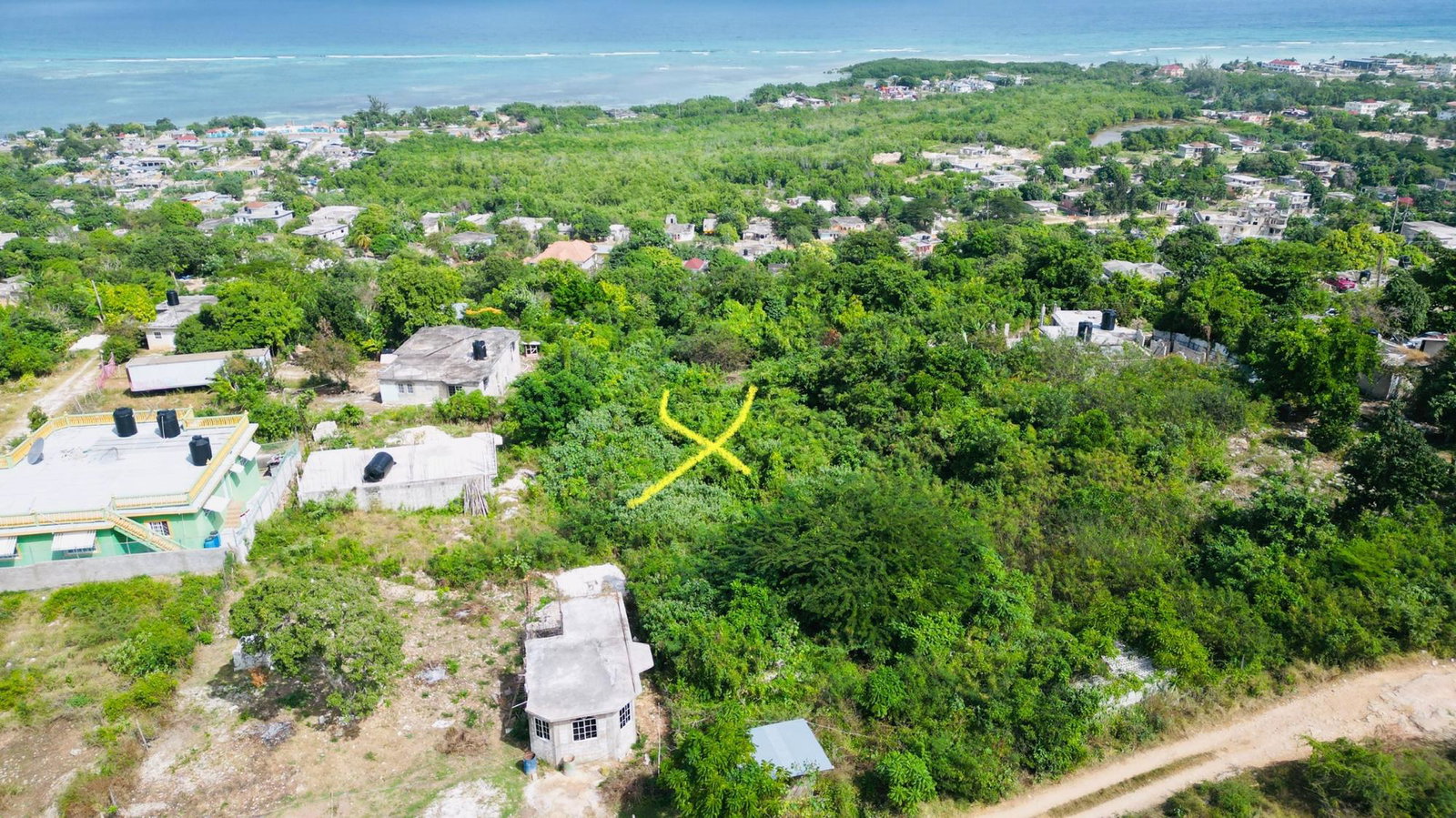 Fifth image of 1568 Barrett Hall, Greenwood in BARRETT TOWN, St. James, Jamaica - property is For Sale