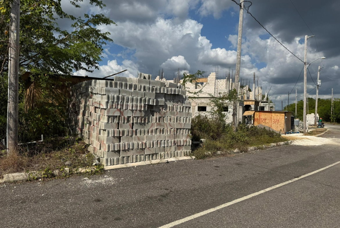 Fourth image of 377-palm Brook Lacovia. St. Elizabeth in Lacovia, St. Elizabeth, Jamaica - property is For Sale