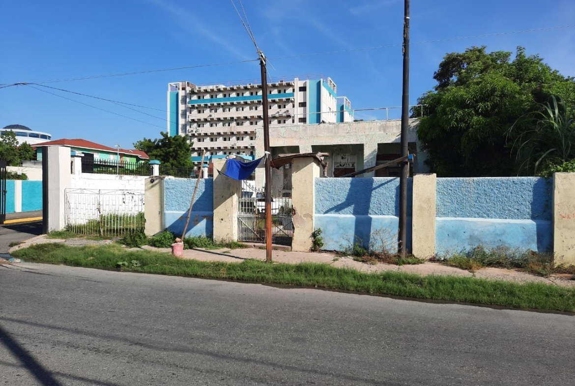 Seventh image of 1 e North Street in KINGSTON, Kingston, Jamaica - property is For Sale