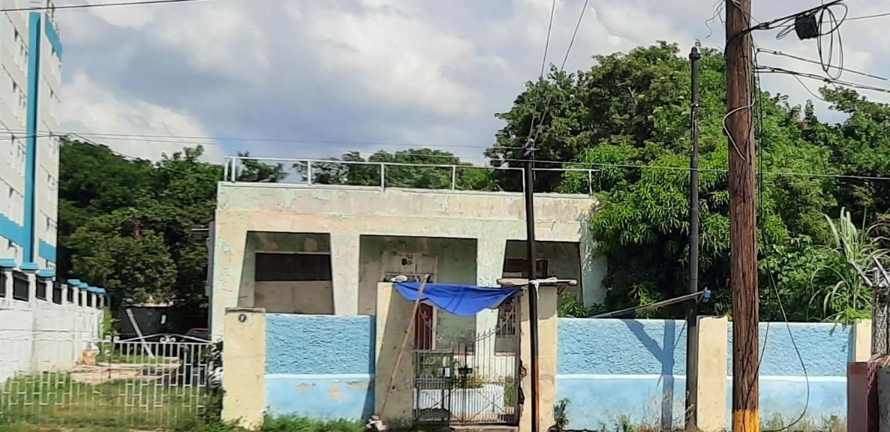 Prime-Commercial-Lot-for-Sale-in-Downtown-Kingston-8000-sq.-ft First image of 1 e North Street in KINGSTON, Kingston, Jamaica - property is For Sale