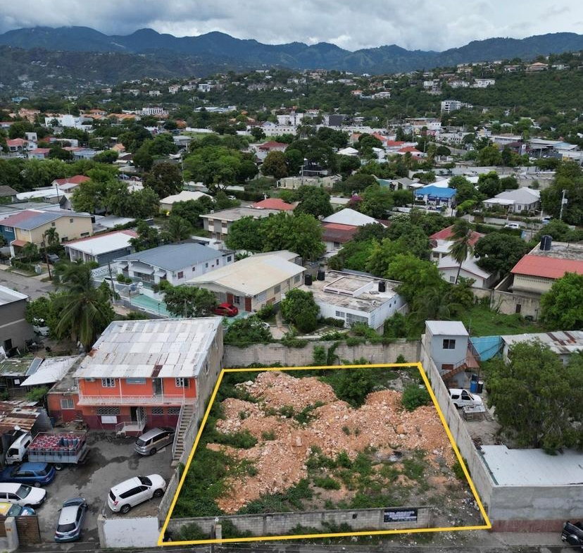 Second image of 6 Downer Avenue in Kingston 5, St. Andrew, Jamaica - property is For Sale