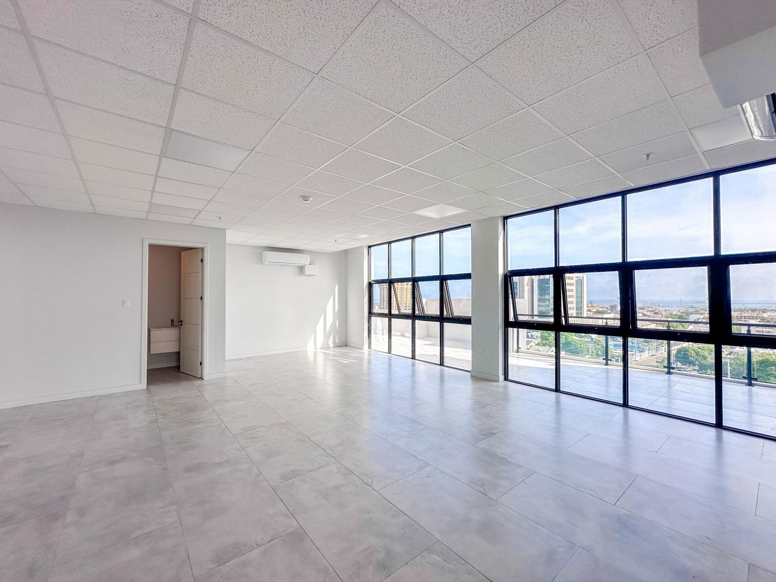 Fifth image of 31-13 Haining Road in Kingston 5, St. Andrew, Jamaica - property is For Rent