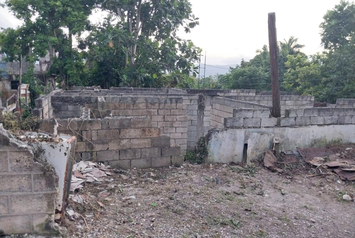 Ninth image of 25 Perry Street in Montego Bay, St. James, Jamaica - property is For Sale