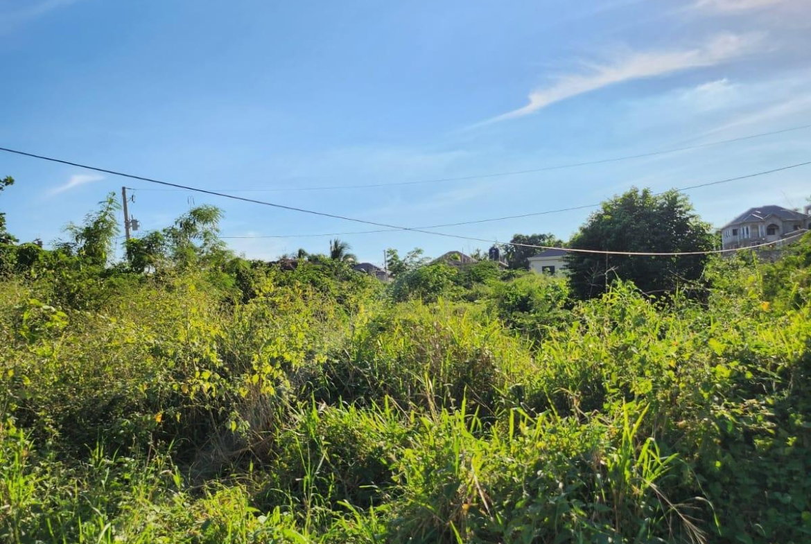 Fifth image of 22 Glenmuir Heights in May Pen, Clarendon, Jamaica - property is For Sale