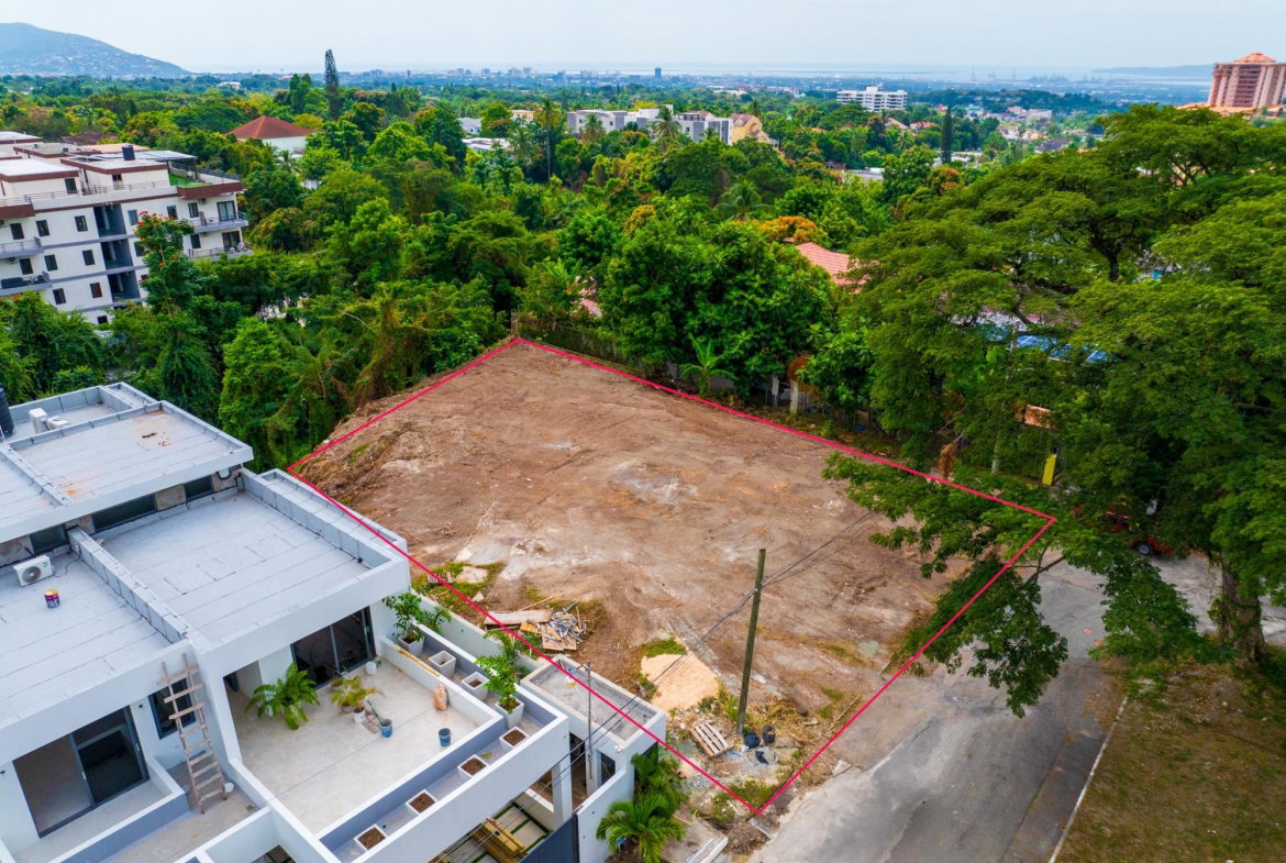 Fourth image of 6 Parkway Avenue in Kingston 8, St. Andrew, Jamaica - property is For Sale