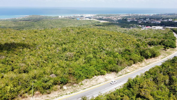 Second image of 1481- Dr. Horace Chang Blvd in Ironshore, St. James, Jamaica - property is For Sale