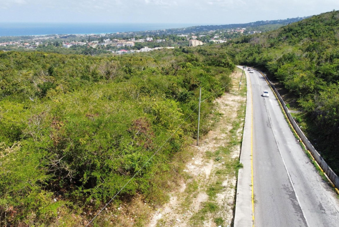 Fourteenth image of 1481- Dr. Horace Chang Blvd in Ironshore, St. James, Jamaica - property is For Sale