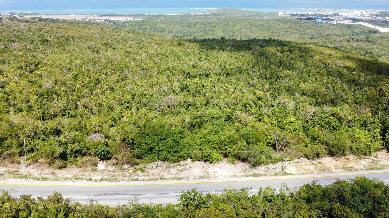 Fifth image of 1481- Dr. Horace Chang Blvd in Ironshore, St. James, Jamaica - property is For Sale