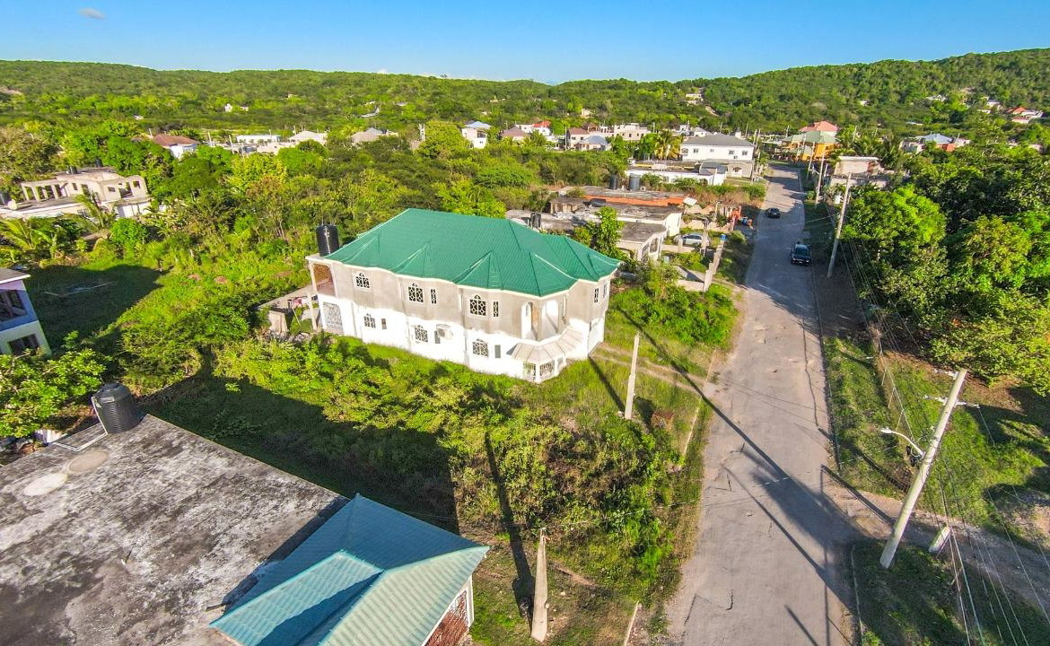 Fourteenth image of 80 Palmetto in Freetown, Clarendon, Jamaica - property is For Sale