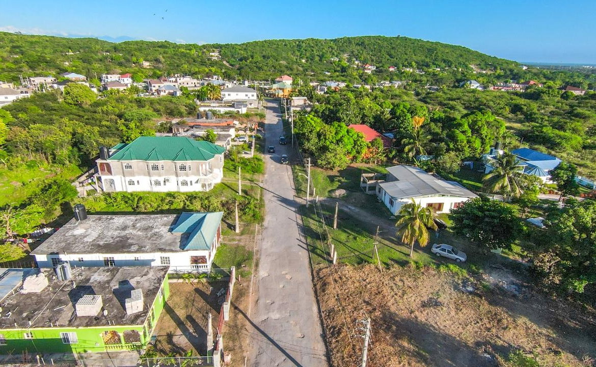Tenth image of 80 Palmetto in Freetown, Clarendon, Jamaica - property is For Sale