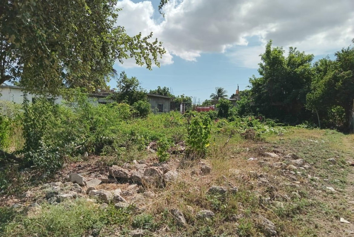 Fifth image of 9 Guildford in Sydenham, St. Catherine, Jamaica - property is For Sale