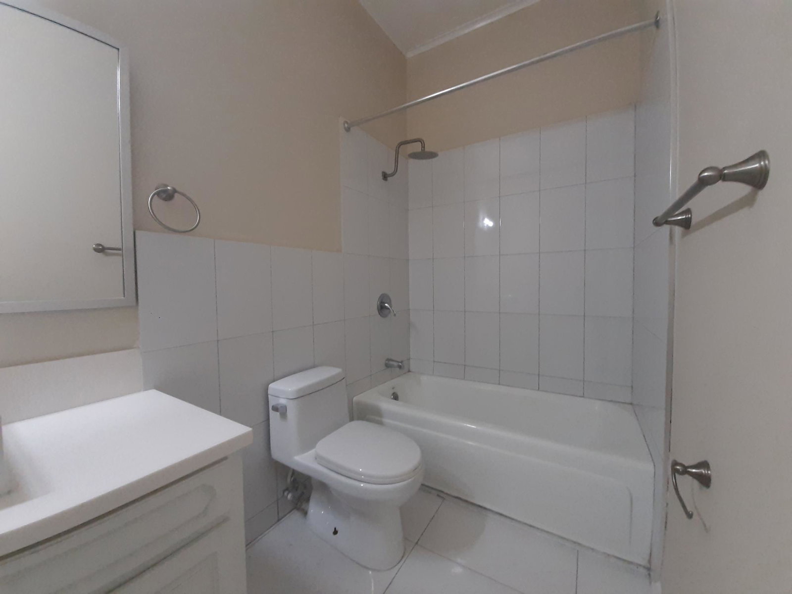 Twenty-Seventh image of 17-54 Shortwood Road, Kingston in Kingston 8, St. Andrew, Jamaica - property is For Rent