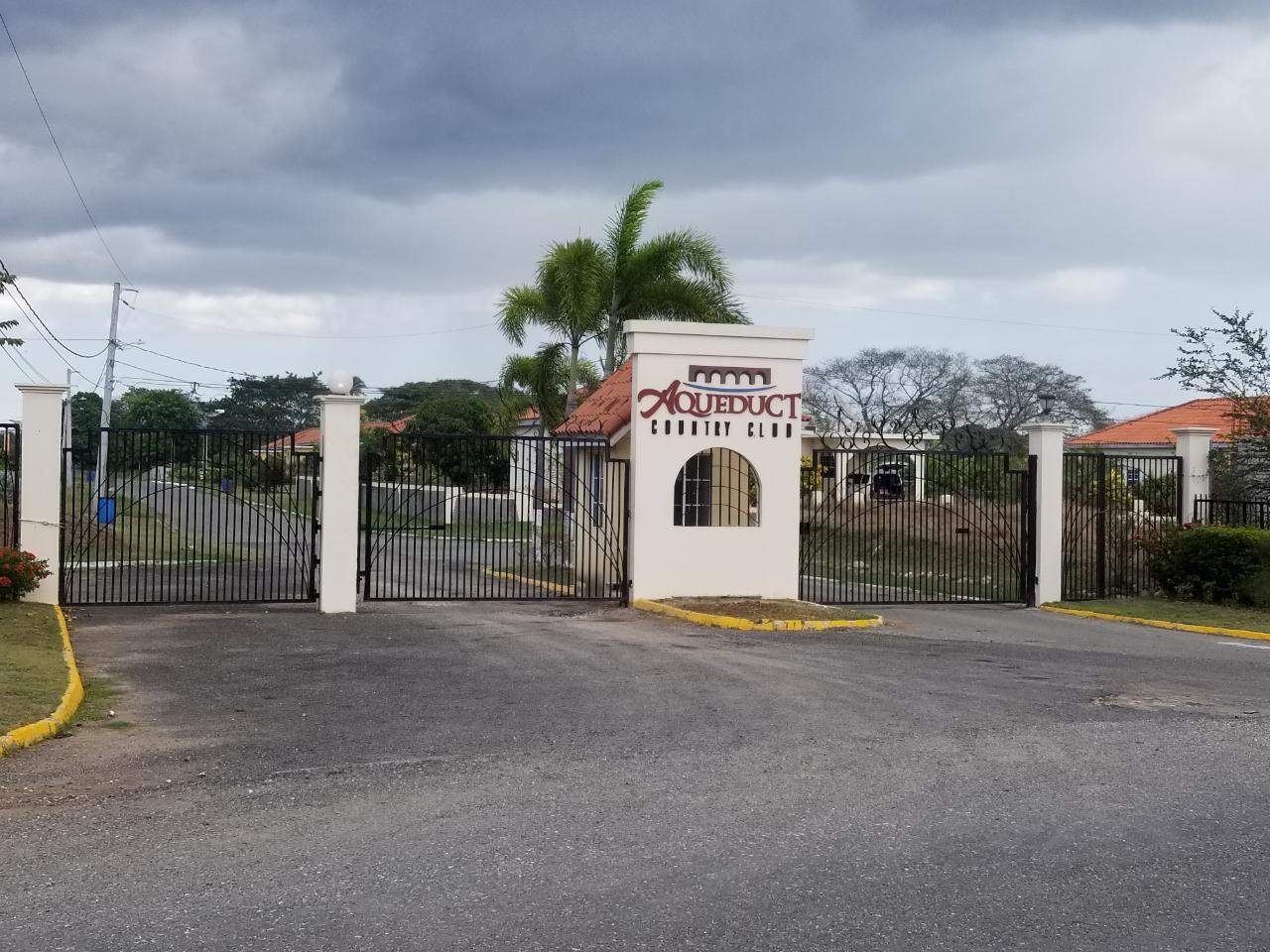 Fourth image of Aqueduct Country Club, bu in Bushy Park, St. Catherine, Jamaica - property is For Sale