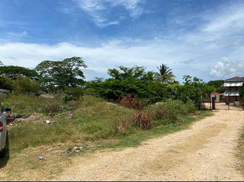 Second image of Denbigh Crescent in Clarendon Park, Clarendon, Jamaica - property is For Sale